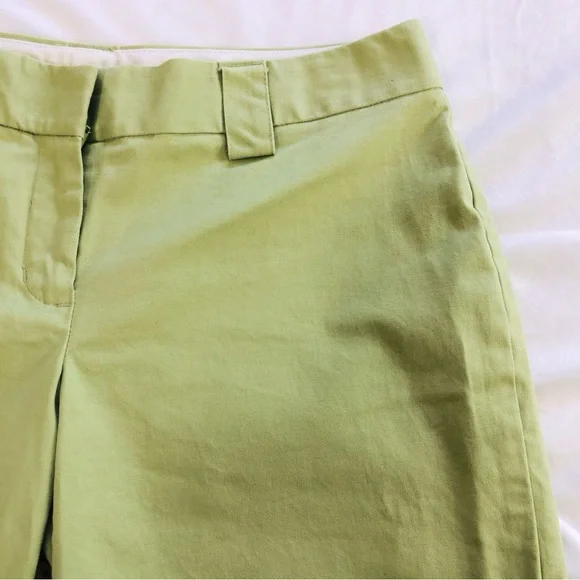 Express Design Studio Green Bermuda Shorts - Picture 4 of 16